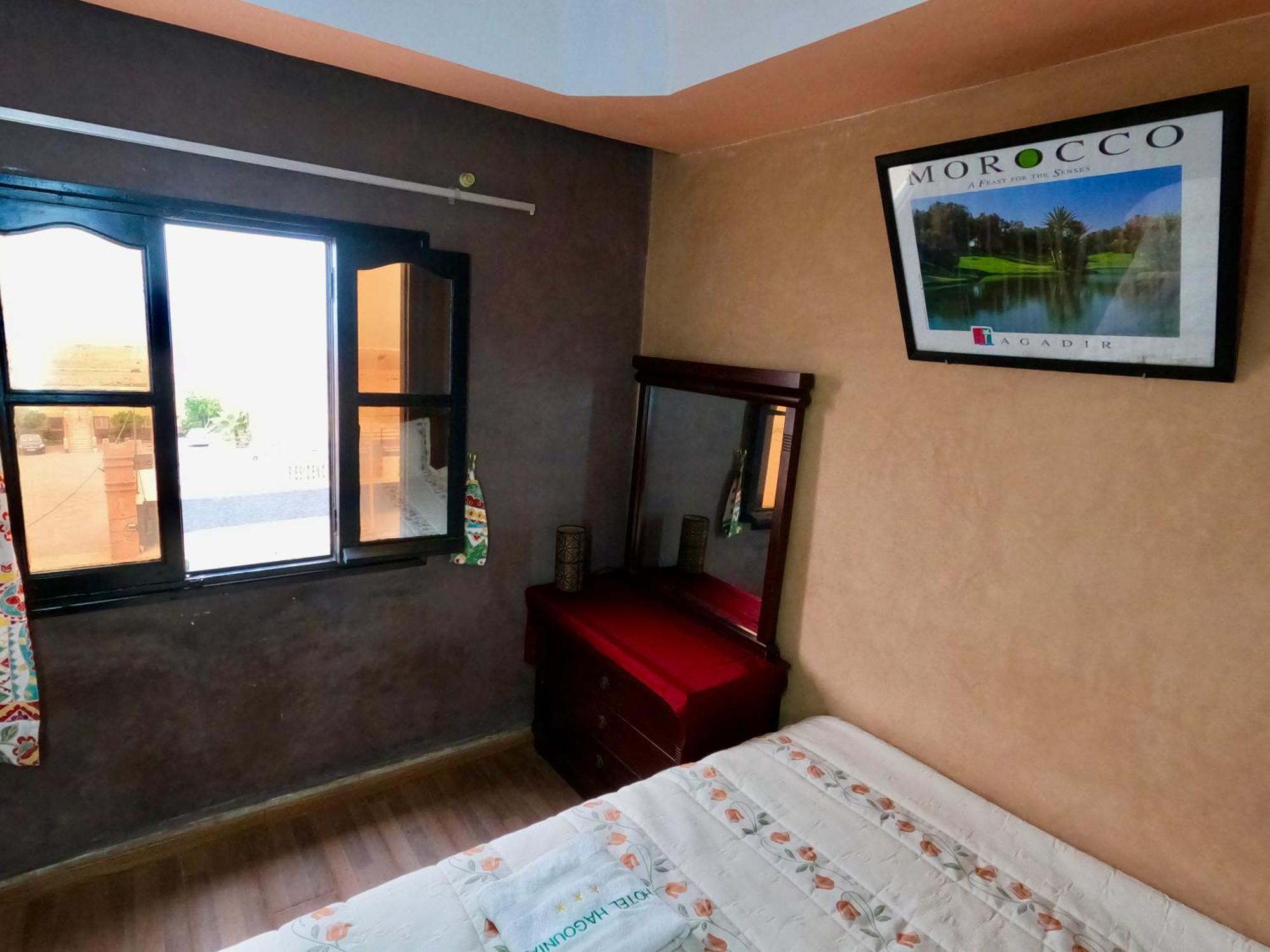 Hagounia Hotel Tantan Zewnętrze zdjęcie